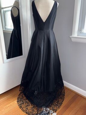 Betsy & Adam, Black High-Low Lace Trim V-Neck Gown Dress, Size 8